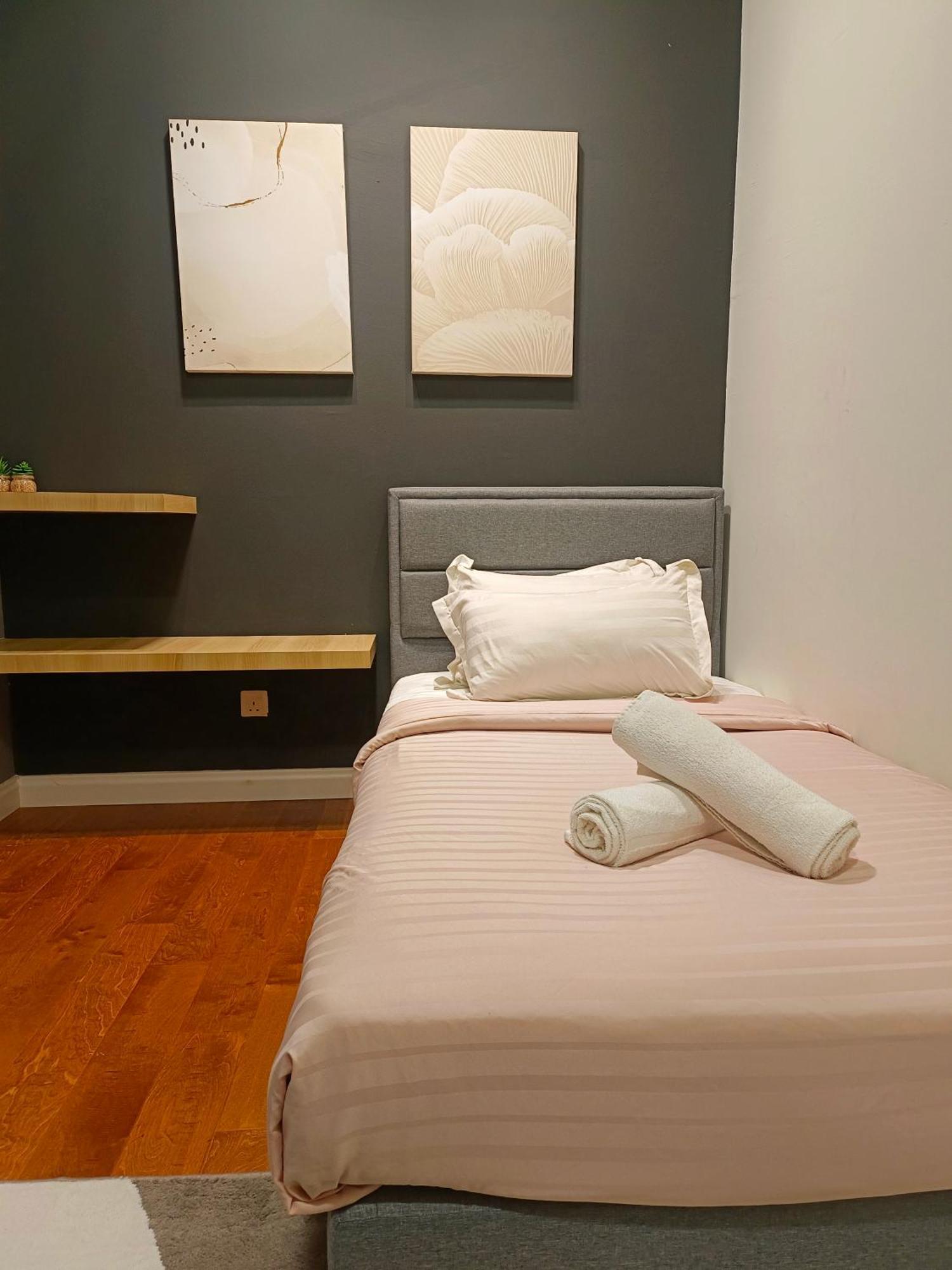 2Br Premium Suites Troika Kota Bharu By Aghome Kültér fotó